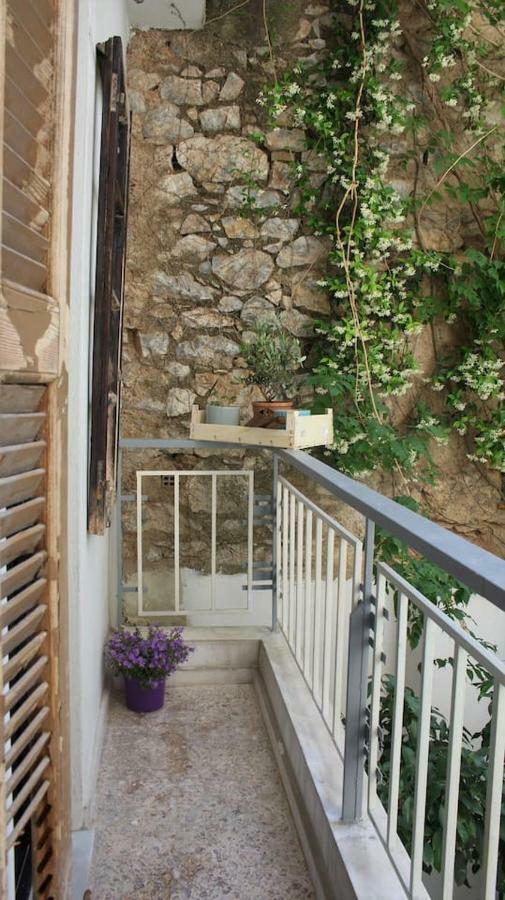 75 Sq.M. Apt In The Heart Of Athens - Renovated Apartment Екстериор снимка